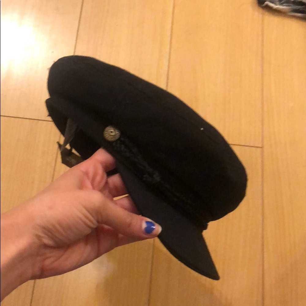 Urban outfitters train hat